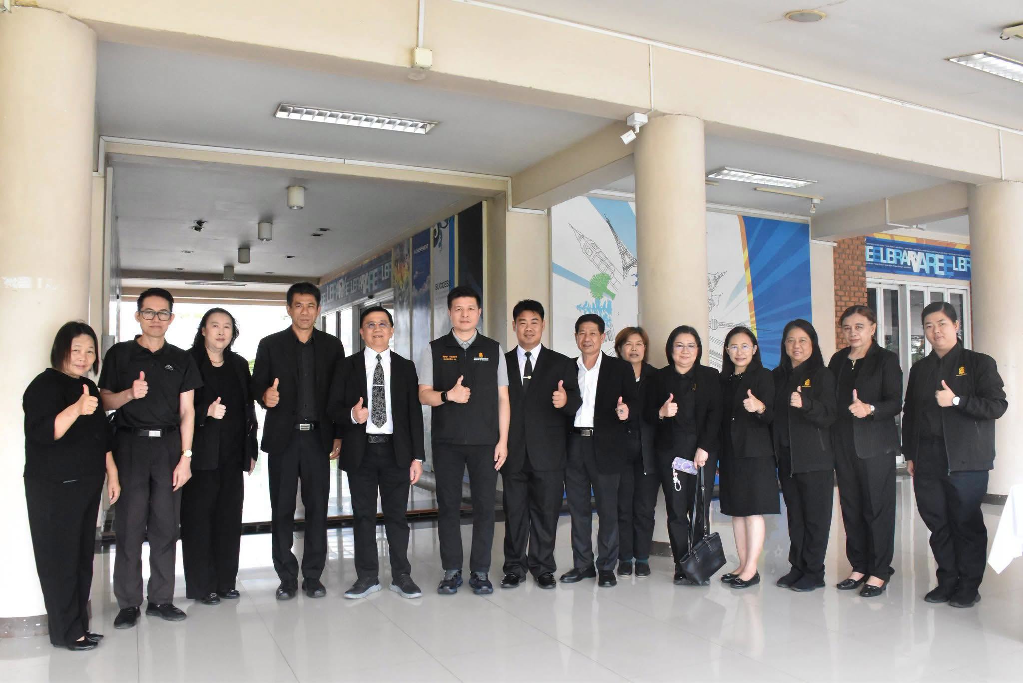 เข้าร่วมรับฟังบรรยายพิเศษจาก ดร.ธนู ขวัญเดช เลขาธิการ ก.ค.ศ. เรื่อง หลักเกณฑ์และวิธีการให้ข้าราชการครูและบุคลากรทางการศึกษาผู้ได้รับรางวัลจากผลงานเชิงประจักษ์ ซึ่งส่งผลต่อเลื่อนเป็นวิทยฐานะเชี่ยวชาญและวิทยฐานะเชี่ยวชาญพิเศษ